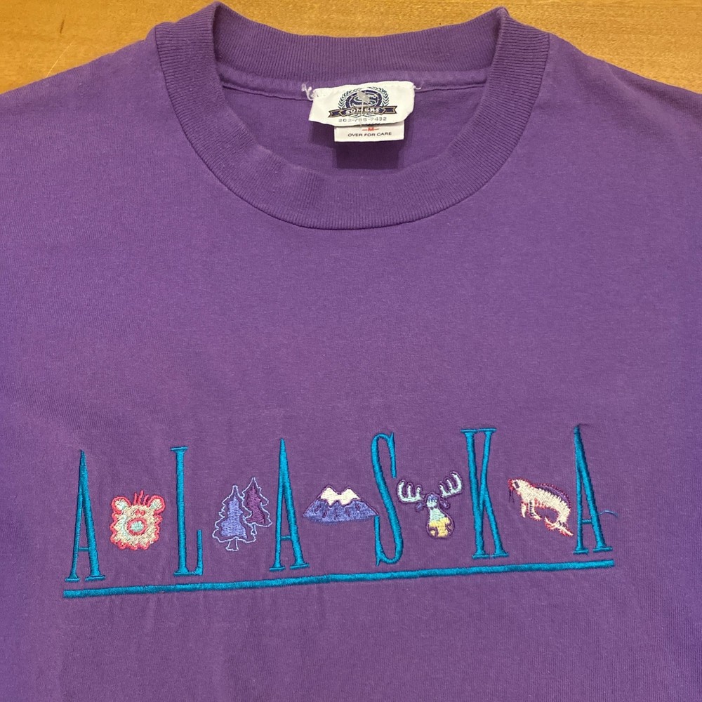 Vintage Alaska Purple Short Sleeve T Shirt Size Medium Made In USA Embroidered