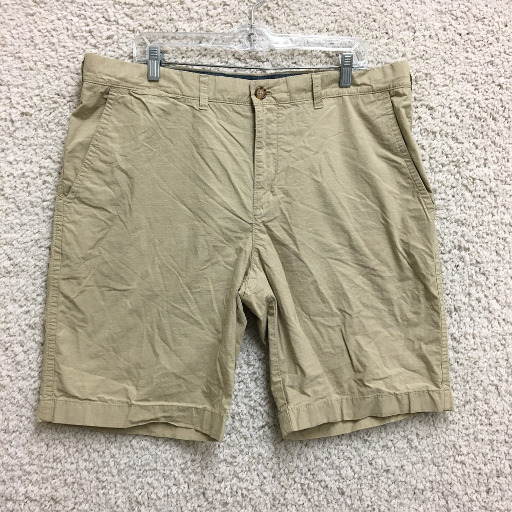 Tommy Hilfiger Men's Beige Chino Shorts 38 Flat Front Zip Fly Casual Logo Design