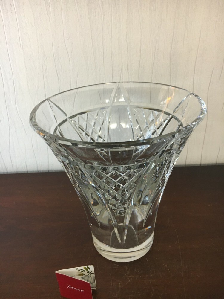 Baccarat Crystal Vase Height: 25 Cm