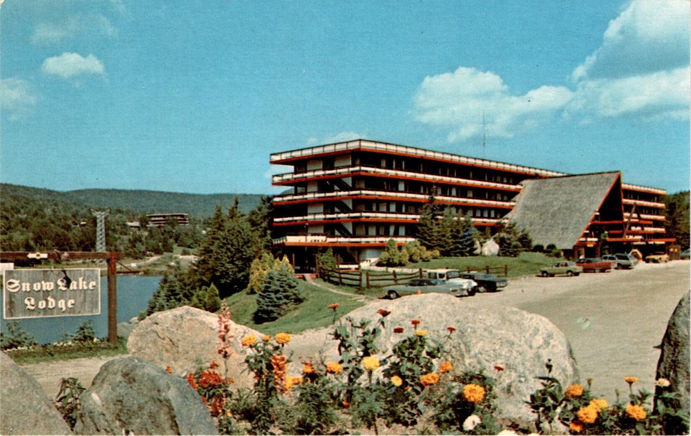 Snow Lake Lodge, Mt. Snow, Vermont, Crown Specialty Advertising, North Postcard