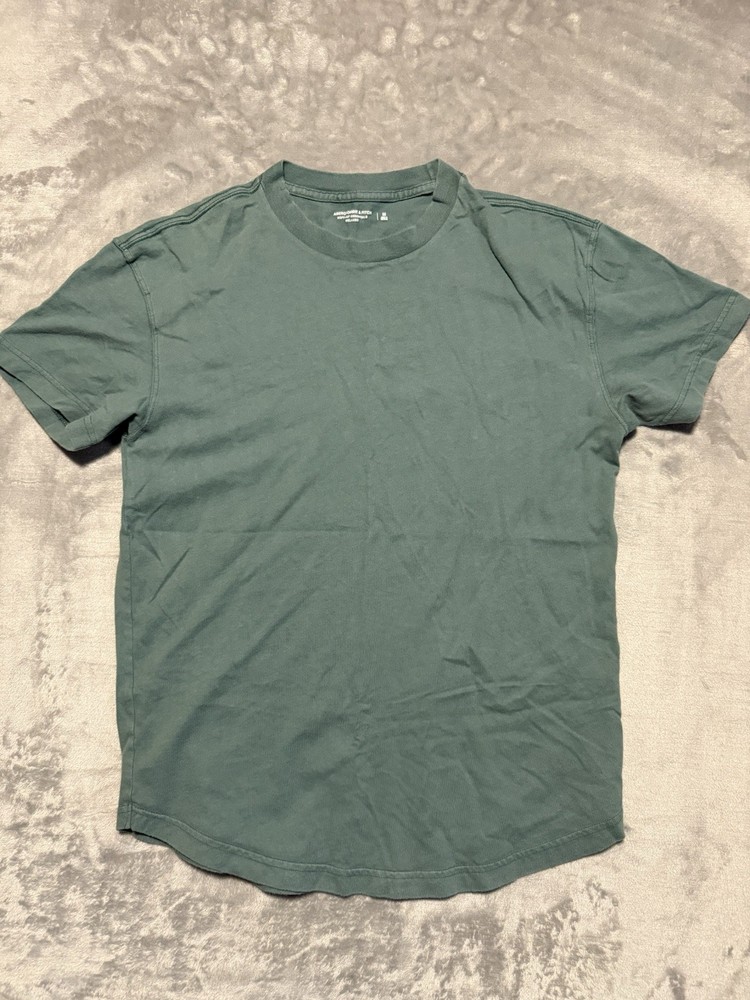 Men's Abercrombie & Fitch Soft Essentials Curved Hem Size M T-Shirt Green