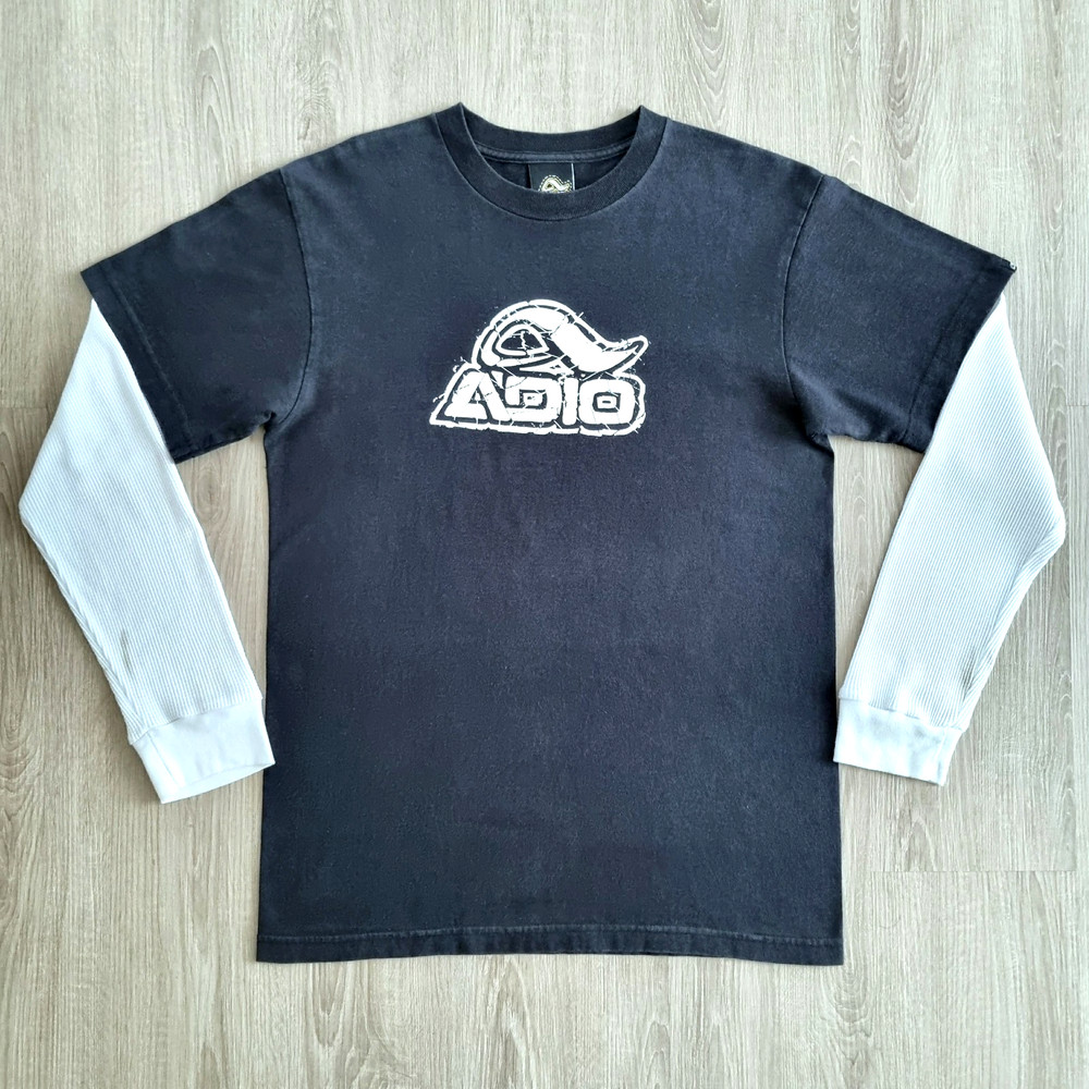 Vintage 90s ADIO Skate Shirt M Skateboard DVS Globe Etnies Bam Margera Tony Hawk
