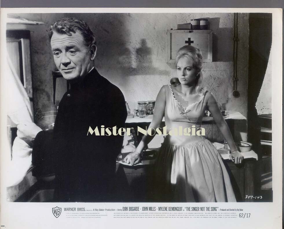 John Mills Mylene Demongeot The Singer Not the Song vintage 1962 photo