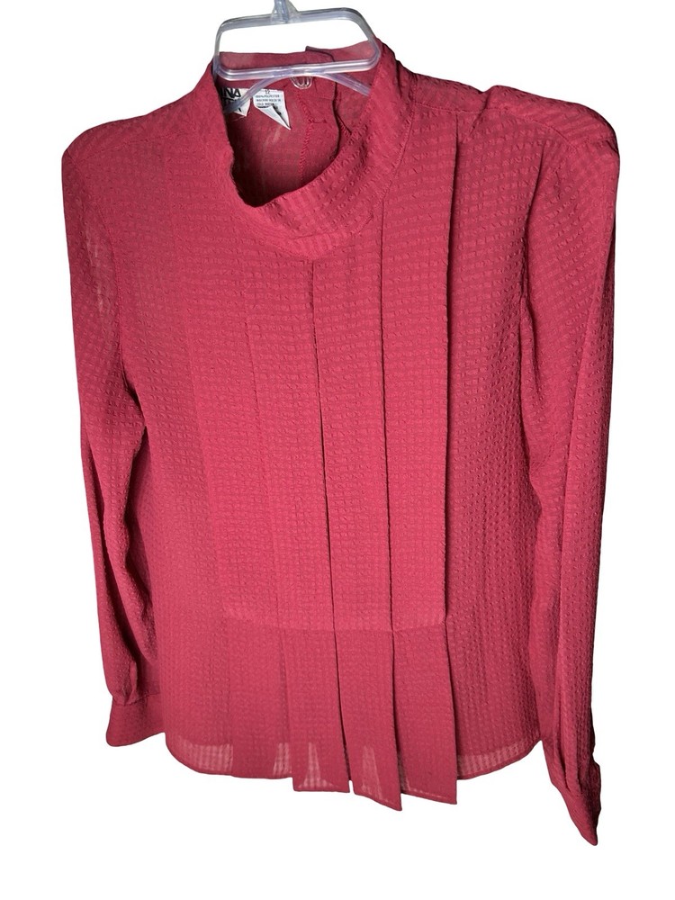 VTG Regina Porter High Pleated Collar Blouse Size 12 Red Long Sleeve Feminine