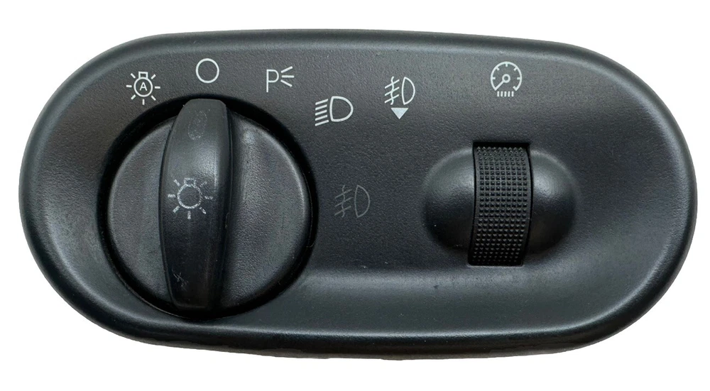 1999-2004 Ford F350 Excursion 6.0L Powerstroke Headlight Switch AU40213