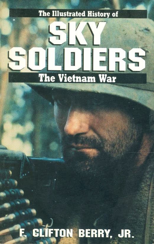 BALLANTINE VIETNAM 2 SKY SOLDIERS 173rd ABN US ARMY JUNCTION CITY DAK TO HBDJ
