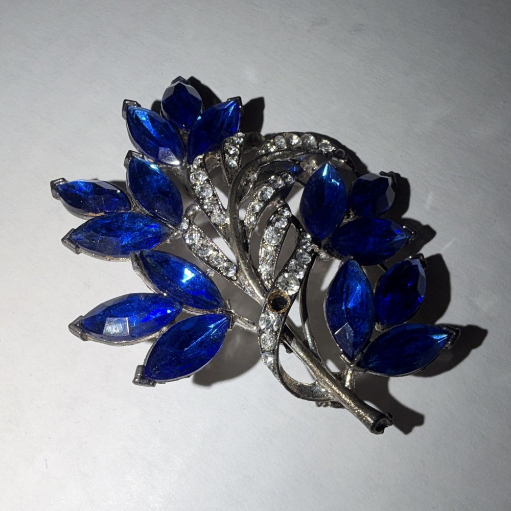 WEISS Signed Flower Leaf Brooch Pin Silver Tone Blue Glass Clear Rhinestone READ