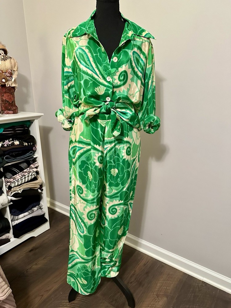 FARM Rio Tropical Groove Green Floral Satin Shirt & Pants Set M