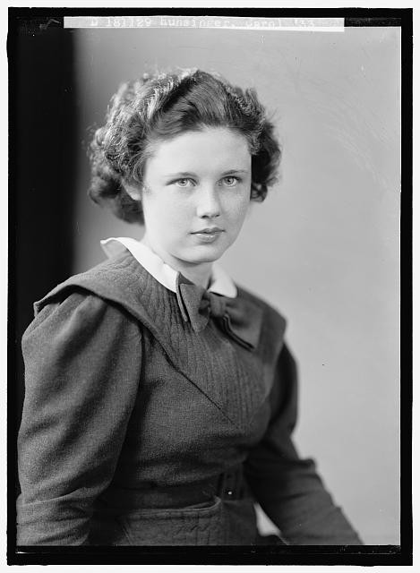 Photo:Carol Hunsinger,1933,Harris & Ewing