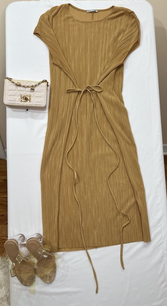 Brown Knit Midi Dress – Short Sleeve, Tie Waist, Round Neck, Women’s Regular