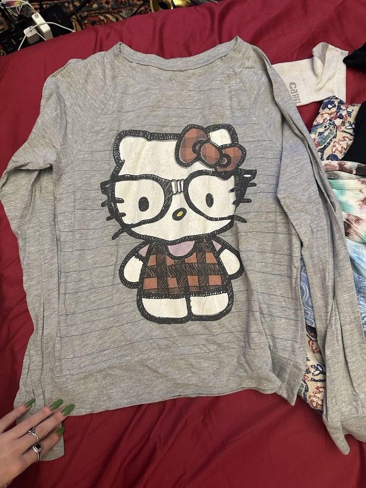 Hello Kitty Long Sleeve Sawni Womens Small