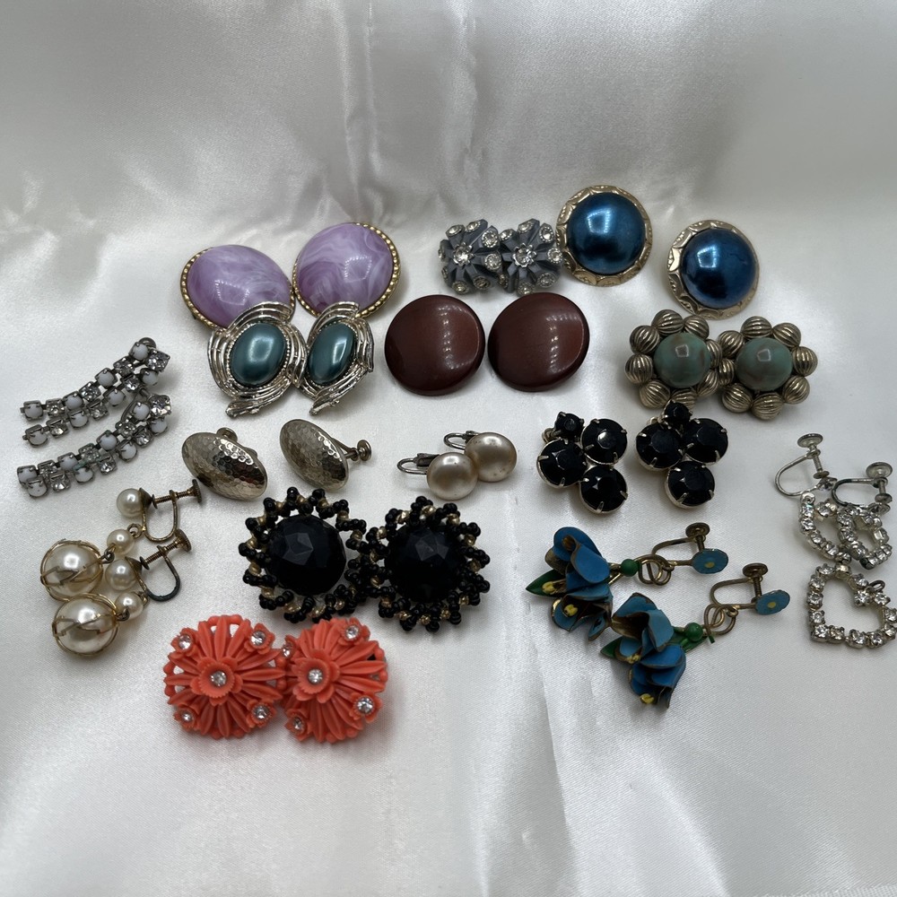 Clip-On & Screw-Back Earrings Lot 15 Pairs Pearls Rhinestone Retro Vintage