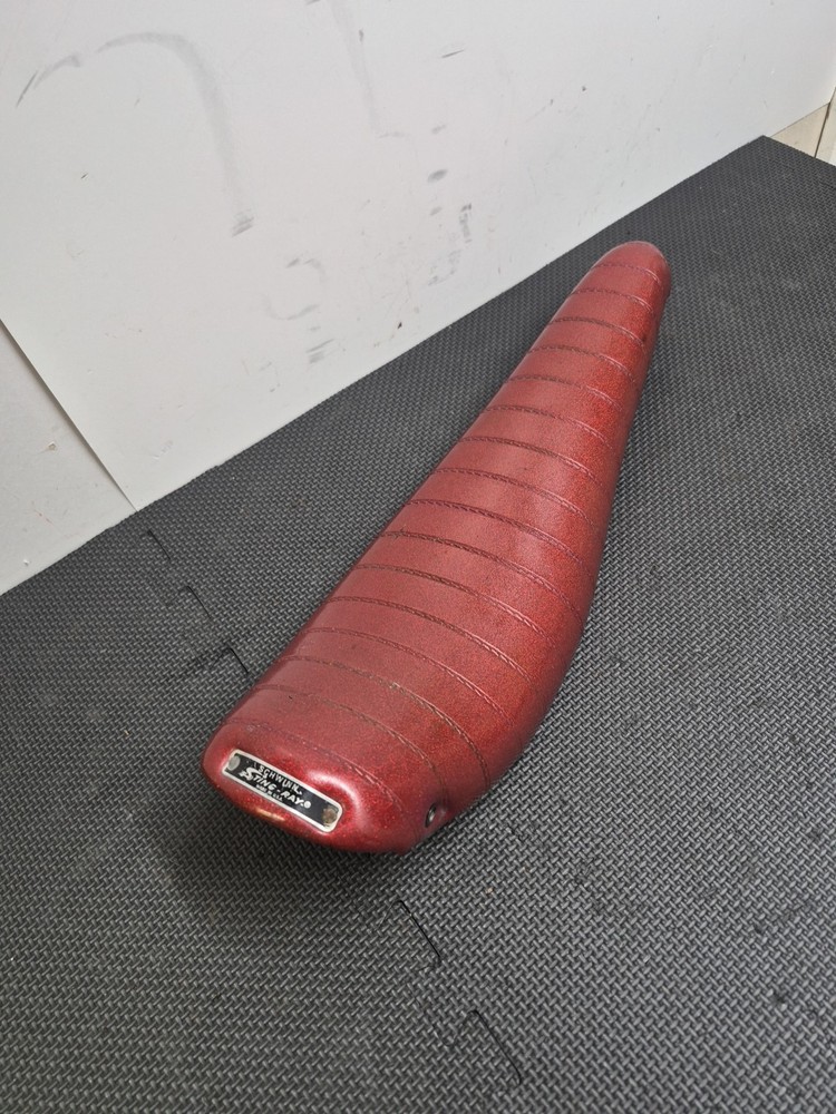 Vintage 1970's Schwinn Stingray Persons Red Glitter Banana Seat Slik Chic Krate