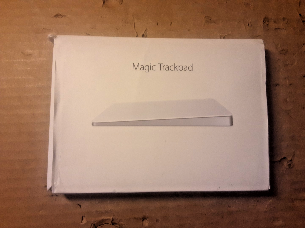 Apple A1535 Magic Trackpad 2 BLUETOOTH - Silver -BOXED WITH MANUAL  AND CABLE