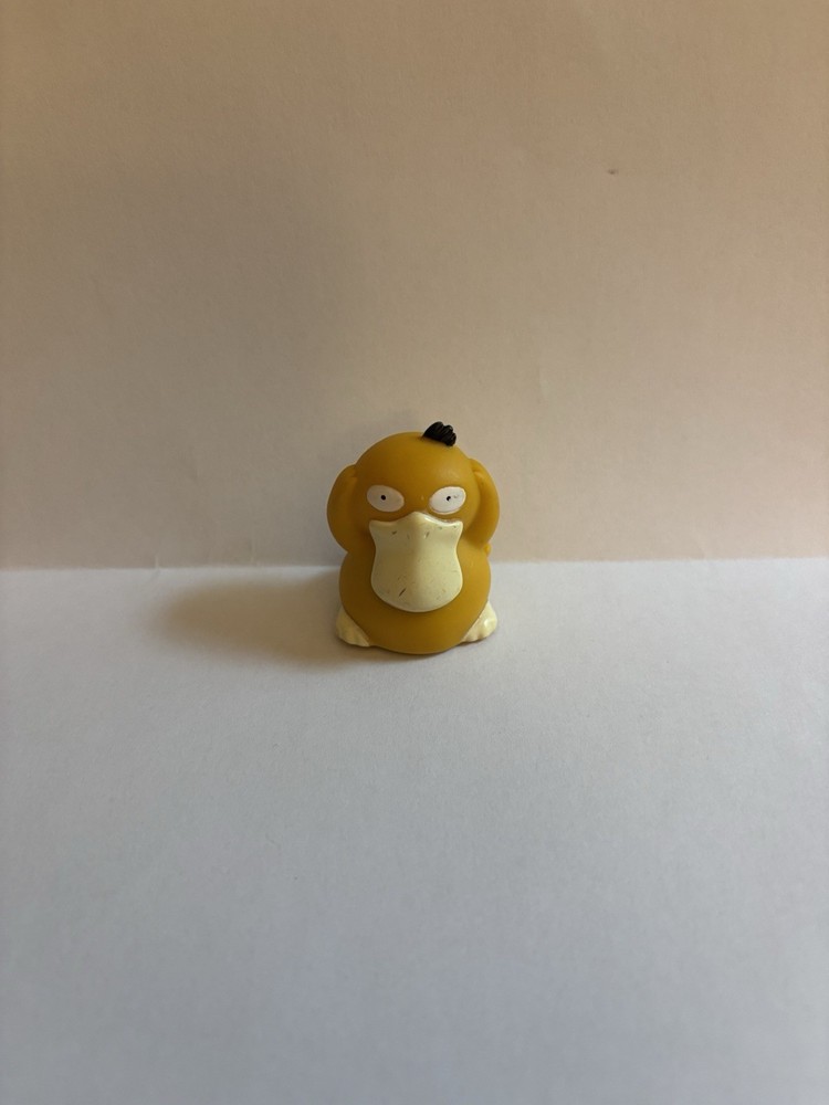 Pokémon Psyduck Plastic Figurine Animation Fantasy Collectible