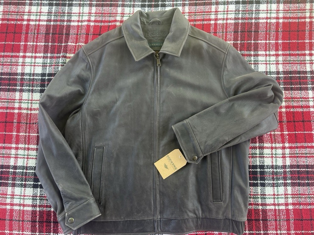 NWT Dockers Premium Mens Brown Leather Bomber Jacket Size XL Lined Full Zip Coat