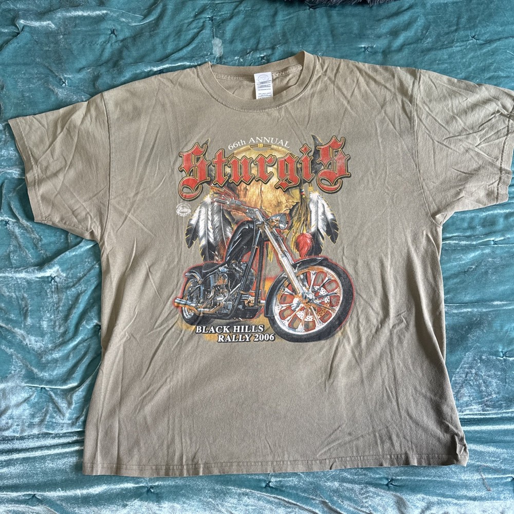 Vintage Y2K Sturgis Black Hills Motorcycle Biker Rally T Shirt Mens XL chopper