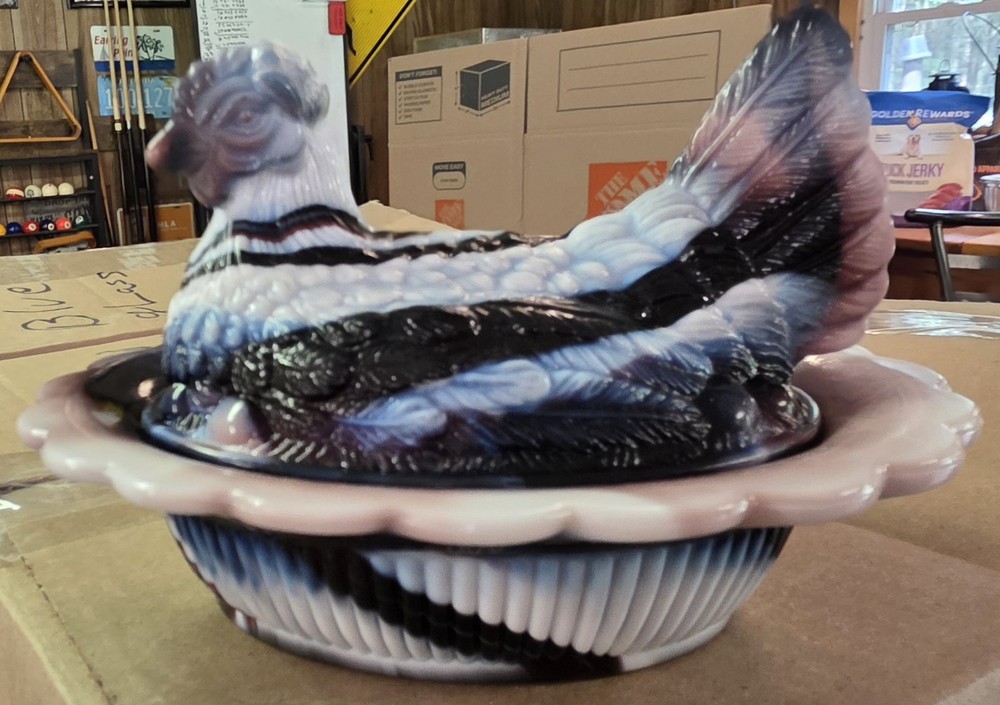 Vintage Wesmoreland Purple Slag Hen On A Nest 7.5  Inch Excellent Condition