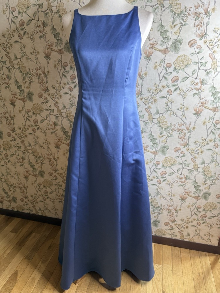 Betsy & Adam B&A Satin size 8 Gown Sleeveless Blue Maxi Dress