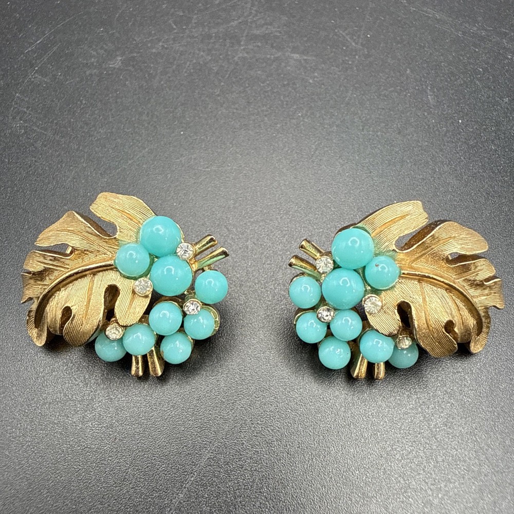 Vintage Crown Trifari Earring Faux Turquoise Gold Tone Leaves