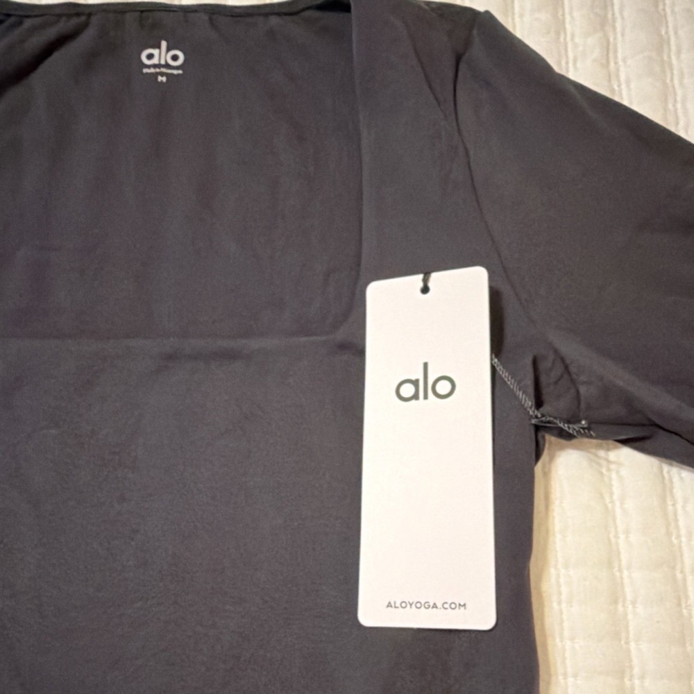 ALO SoftSculpt Precision Long Sleeve Women's Slim Fit Stretch Yoga Top Black M