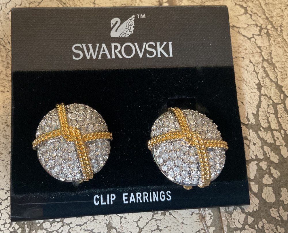 Vintage Swarovski Jeweler's Collection Gold tone Pave Crystal Clip-on Earrings