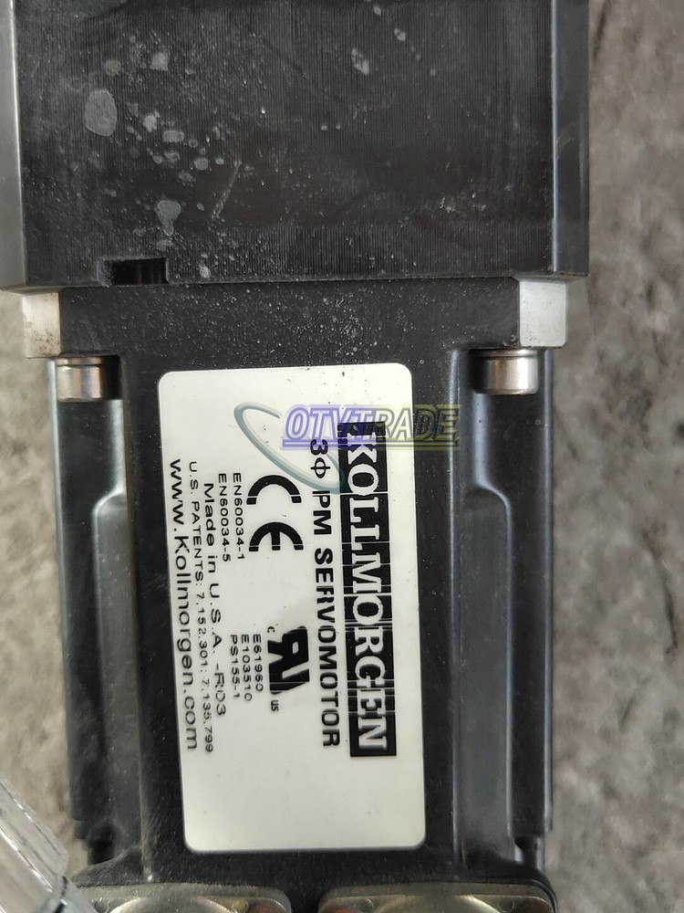 ONE KOLLMORGEN servo motor AKM21C-ANB2R-00