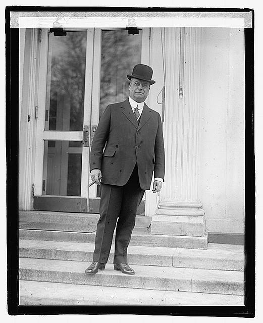Hiram Johnson,United States Senator from California,American Politician,1922