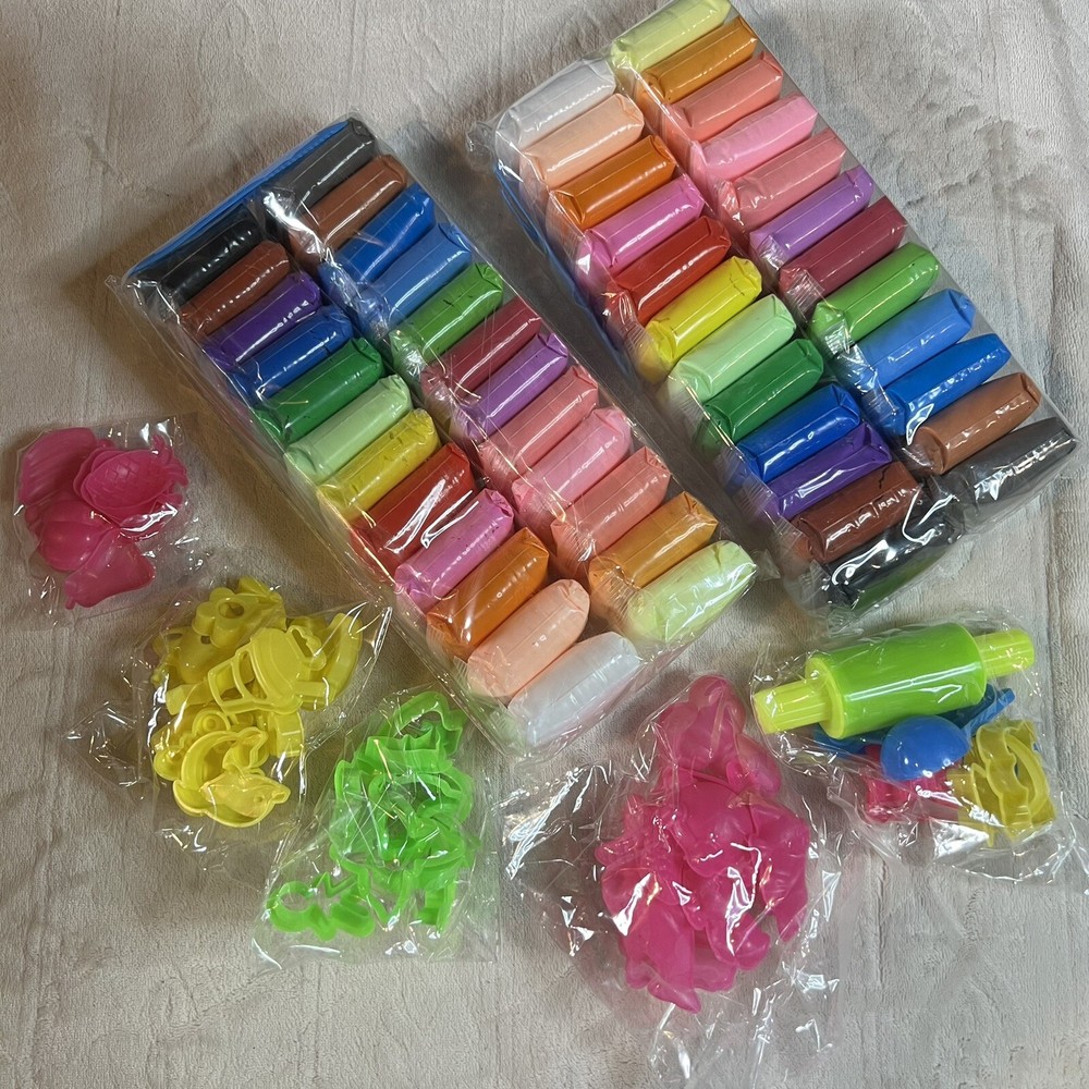 Air Dry Clay for Kids, Modeling Clay Kit, Magic Foam DIY Clay with Shapes