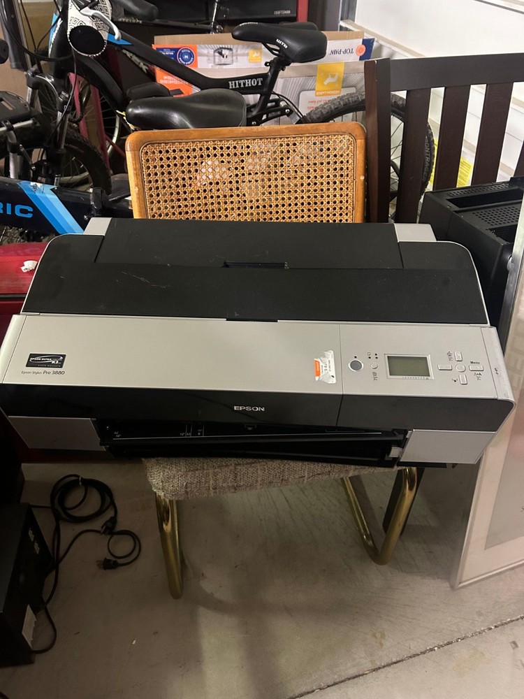 Epson Stylus Pro 3880 Ultra Chrome K3 Wide Format Color Printer  Need  INK