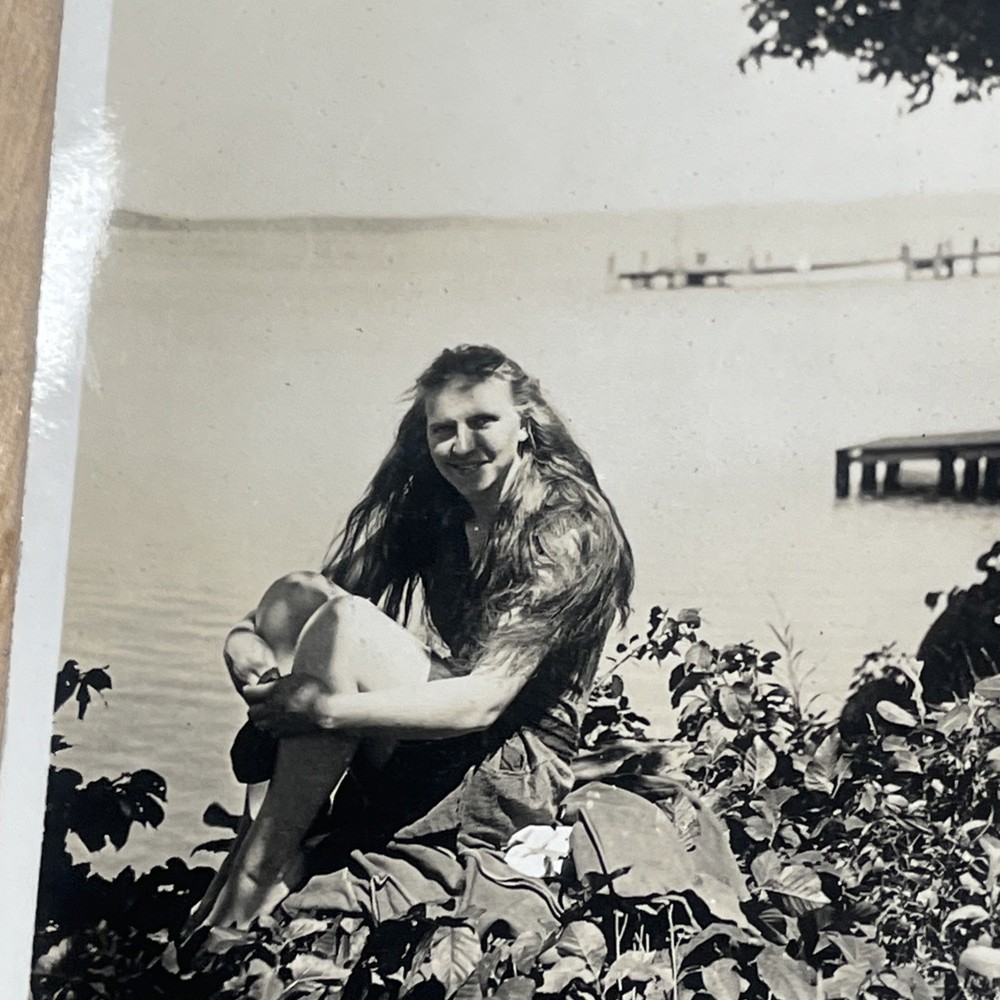 Vintage Photograph Snapshot Leggy Women Lake Seen Pin Up Style 1940s - A1