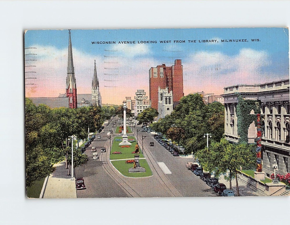 Postcard Wisconsin Avenue Looking West from Library Milwaukee Wisconsin USA
