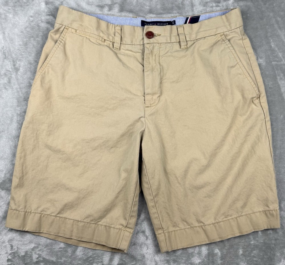 Tommy Hilfiger Chino Shorts Mens 33 Khaki Classic Fit Flat Front Casual