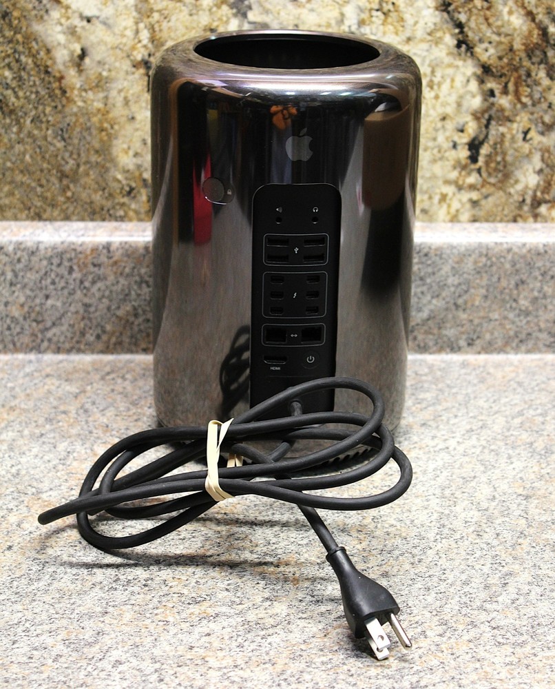 Apple Mac Pro 256GB 64GB Ram (DDR3) With 3.5 GHz 6-Core Intel
