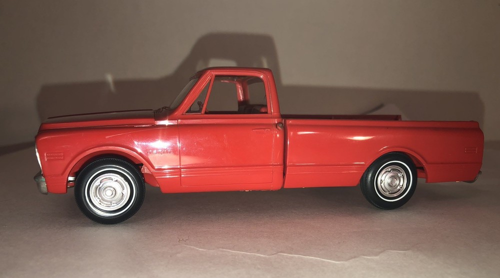 1969 Chevrolet CST/10 Pickup 1/25 Scale Promo Car
