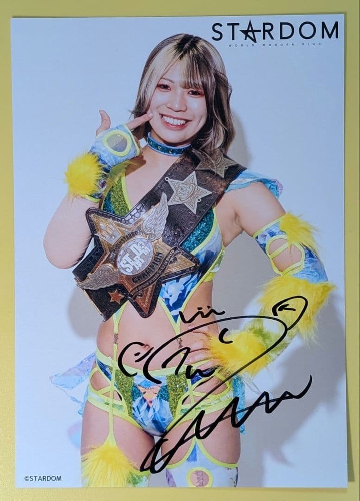 Hanan Autographed Belt Portrait Stardom STARDOM Wrestling Signed Photo