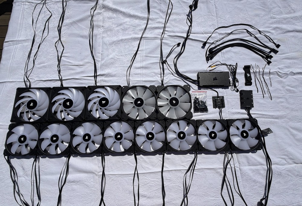 Corsair Fan Setup RGB - 13 Fans SP120 SP140 AF140 + Commander Hub, RGB/Fan Hub,
