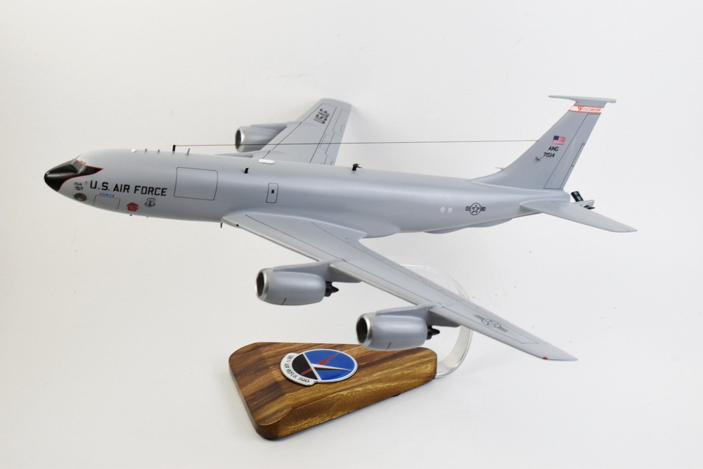 126th ARS WI ANG, KC-135R, 18 inch Mahogany Model