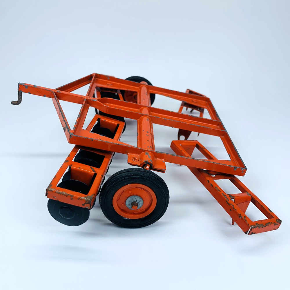 1/16 Scale Ertl Allis Chalmers Farm Disk Implement Toy Model
