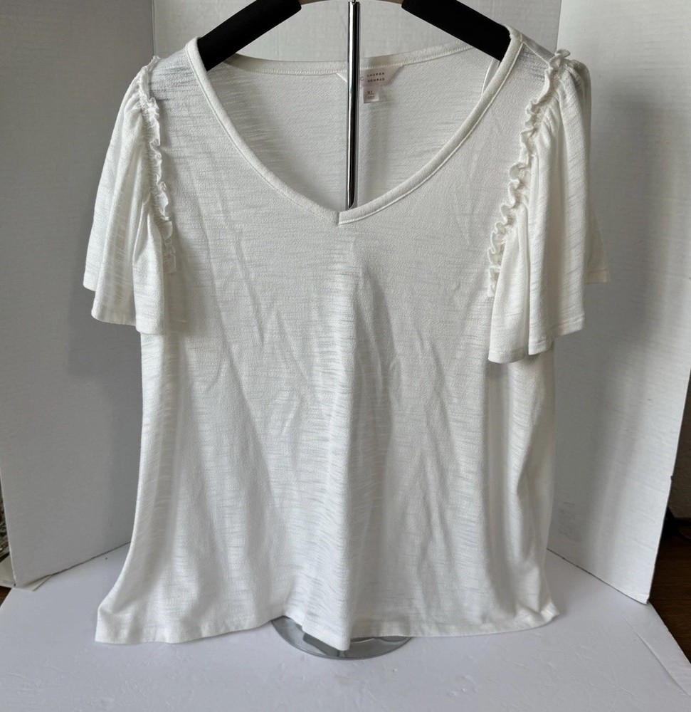 Lauren Conrad women’s blouse size, extra large flutter, sleeves, white