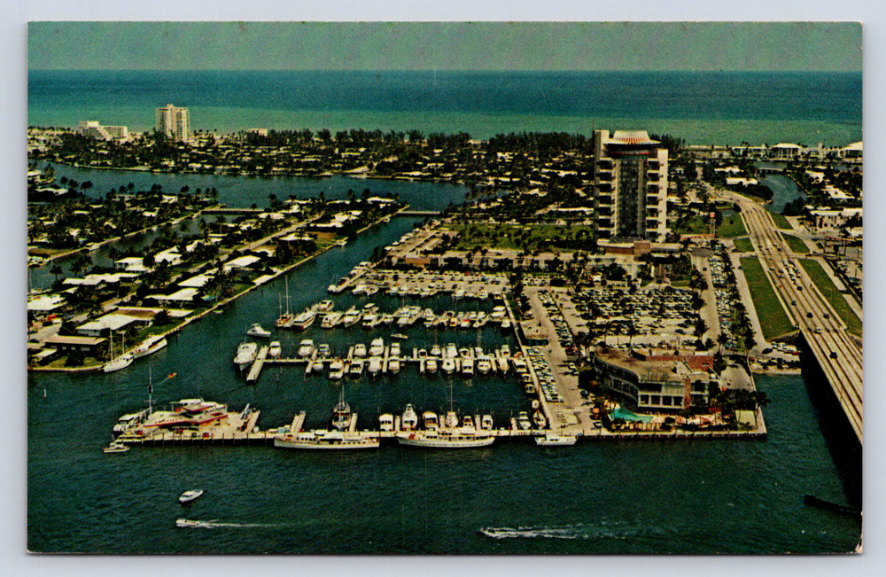 Vintage Postcard Pier 66 Fort Lauderdale Waterway Wonderland Florida