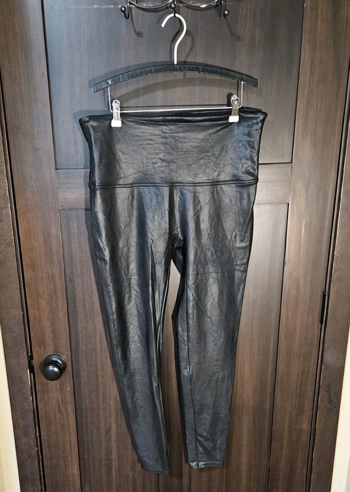 EUC Women's Spanx Shiny Black Faux Leather Stretch Ankle Leggings Size 2X 2XL
