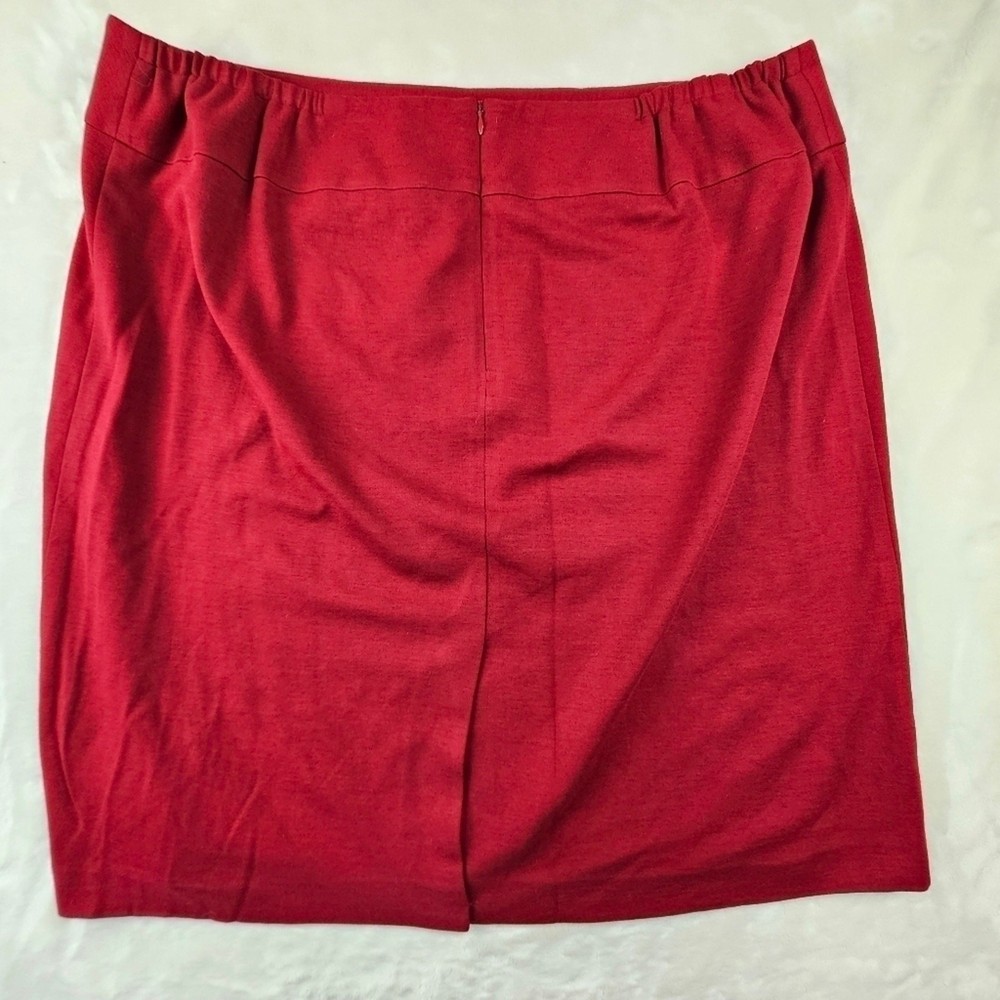 Talbots womans stretch skirt red size 20W wool blend