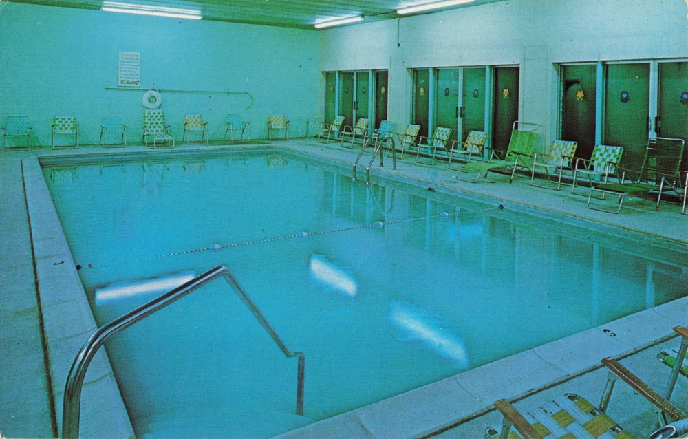 Hyannis Holiday Motel Swimming Pool - Hyannis Massachusetts MA - Postcard
